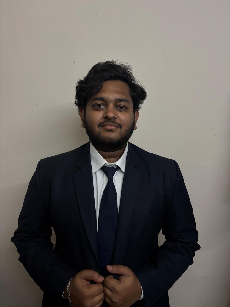 Vignesh K H M